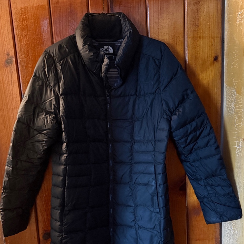 The North Face Women's Black Puffer Jacket
